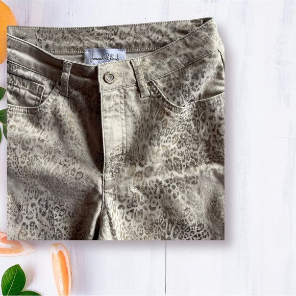Joseph Ribkoff Animal Print Pants - Picture 4 of 6